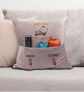 BK Gift Eğlenceli Tasarımlı Organizer Kumanda ve Atıştırmalık Cepli Pembe Kırlent Yastık- 1, Ev Dekoru, Ev Hediyesi