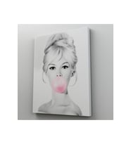 Brigitte Bardot Kabarcık Sakızlı Dekoratif Kanvas Duvar Tablosu-5108-1