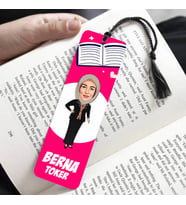Başörtülü Zarif Kadın Karikatürlü Püsküllü Kitap Ayracı