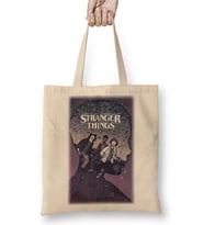 Strange Things II Bez Çanta Uzun Saplı