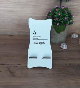 İsme Özel Eş Tasarımı Ahşap Telefon Standı Eşe Yıldönümü Doğum Günü Hediyesi