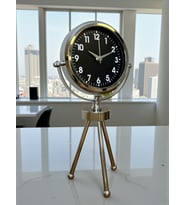 Silver Classic Tasarım Üç Ayaklı Metal Masa Saati (Kahverengi Açık)