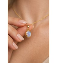 14 K Gold Kaplama 925 Ayar Gümüş Rainbow Ay Taşı Kolye