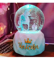 Kar Küresi Unicorn Figürlü