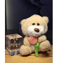 SEVİMLİ GÜLLÜ AYICIK ANAHTARLI 13 CM