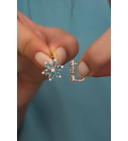 925 Ayar Gümüş Aquamarin Taşlı Çiçek Küpe