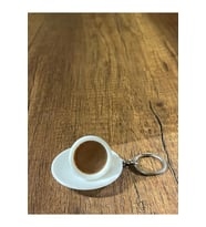 Kahve Fincanı Anahtarlık - Dekoratif Mini Fincan Modeli (2 Adet) (Çok Renkli)