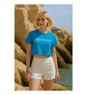 Kadın Bisiklet Yaka Kısa Kollu Crop T-Shirt