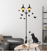 Kedi ve Kelebekli Sokak Lambası Duvar Sticker  Dekoratif Mat Duvar Çıkartması
