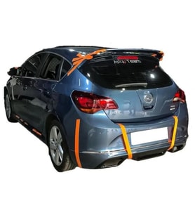 🚘 Opel Astra J HB Egzoz Görünümlü Arka Ek (Makyajlı) – Sportif Plastik Tampon Eki  Dayanıklı Malzeme (Standart)