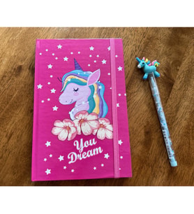 Unicorn Temalı Lastikli Defter ve Yumurtlayan Kalem Seti