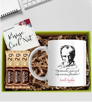 Kişiye Özel Öğretmenler Günü Hediyesi Atatürk Tasarımlı Kupa Gold Kahve Hediye Seti