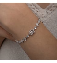 Baget Taşlı Zirkon Başak Modeli 925 Ayar Gümüş Bileklik EGBLK714 (Gümüş)