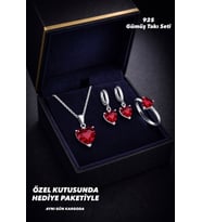 Anneler Günü Hediyesi 925 Ayar Damgalı Gümüş Kaplama  Kırmızı Kalp Taşlı Minimal  Kolye Küpe Yüzük Takı Seti Hediye Set