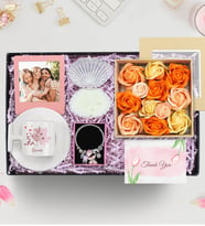 Kişiye Özel İnstagram Çerçeve & T Fincan & Charm Bileklik & Turuncu Dekoratif Kutu  & İstiridye Mum Hediye Seti