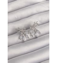 Mey İthalat® Pirinç Gümüş Renk Zirkon Taşlı Fiyonk Küpe