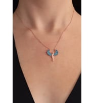 925 Ayar Gümüş Zincirli Rose Kaplama Firuze Taşlı Sarılan Melek Kanatlı Kolye