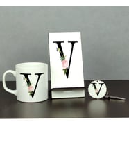 V Harfi Üçlü Set (Kupa + Telefon Standı + Anahtarlık)