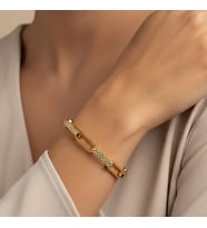 STİL İNCİSİ/XUPING JEWELRY FİGORA MODEL BİLEKLİK (Altın)