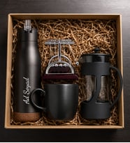 Kişiye Özel Doğal Görünümlü Taban Detaylı Termos (540mL) & Kupa & French Press & Newton Denge Topu (9x8cm) Hediye Seti