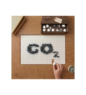 Taştan Yazılmış Karbondioksit Yazısı Tasarımı 240 parça Ahşap Puzzle Ahşap Kutuda MP00483