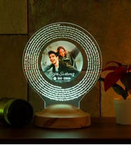 Spotify Kodlu Kendi Fotoğrafın ve Tüm Şarkı Sözü ile Led Lamba  Şarkı Metinli ve İsimli Kişiye Özel Lamba  Qr Kodu Fotoğraf Lambası  Kişiselleştirilmiş Hediye