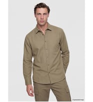 LC WAIKIKI Yeşil Standart Kalıp Gabardin Erkek Gömlek