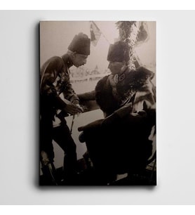 Atatürk Siyah Beyaz Cephe Kanvas Tablo