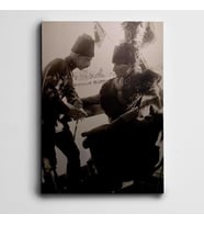 Atatürk Siyah Beyaz Cephe Kanvas Tablo