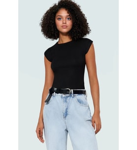 Yazlık Kolsuz Fitted Bluz %98 Viskoz %2 Elastan Nefes Alan Kumaş Günlük Kullanım İçin (Siyah)