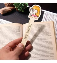 Kişiye Özel Sarı Saçlı Kız İsimli Ahşap Kitap Okuma Ayracı
