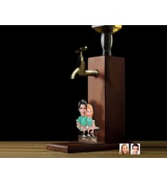 BK Gift Kişiye Özel Sevgililer Karikatürlü Musluklu Ahşap Viski Standı-21, Viski Çeşmesi, Doğum Günü Hediyesi, İçecek Dispenseri