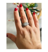 ÇELİK AYARLANABİLİR GÜMÜŞ RENK BAGET TAŞLI YÜZÜK ACR0139