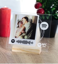 Özelleştirelebilir Fotoğraflı Akıllı NFC Spotify Plak