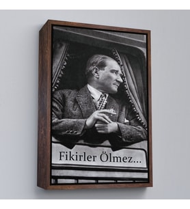 Çerçeveli Atatürk'ün Doğu Ekspresinde Fotoğrafı Duvar Tablosu (Kahverengi)