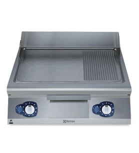 Electrolux Professional Gazlı Izgara, 2/3 Düz Ve 1/3 Fırçalanmış Nervürlü Krom Kaplamalı Çelik Pişirme, Tam Modül Gazlı Izgara, Eğimli, Termostatik Kontrol, Spatula Dahil - 800 Mm E9IIMAAOMEA