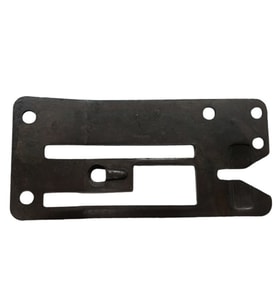 Akülü Çuvalağzı Dikiş Makinesi Plakası / GK9-370-A027