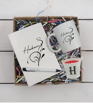 BK Gift Kişiye Özel İsimli Defter Kalem Kupa ve Mini Kovada Kokulu Mum Hediye Seti-2, Arkadaşa Hediye, Sevgiliye Hediye, Yeni İş Hediyesi