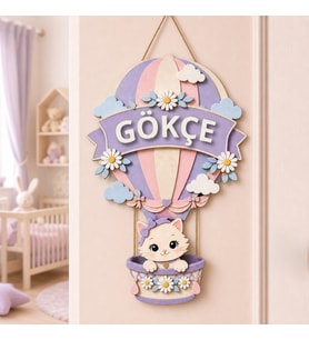 Kişiye Özel Çiçekli Balon ve Kedi Temalı Ahşap Bebek Odası Kapı Süsü