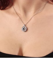100 Dilde Seni Seviyorum Yazılı Gümüş Renk Özel Tasarım Kolye