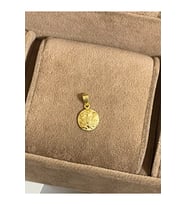 925 Ayar Gümüş Gold Renk Mitolojik Çiçek Desen Kolye Ucu