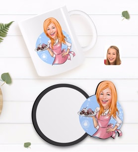 BK Gift Kişiye Özel Kadın Aşçı Karikatürlü Beyaz Kupa ve Ahşap Bardak Altlığı Hediye Seti-4