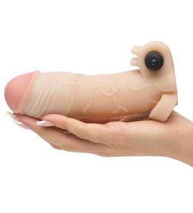 Üst Düzey Silikondan Üretilmiş 16 Cm X-Tensions Titreşimli Realistik 5 Cm Uzatmalı Penis Kılıfı