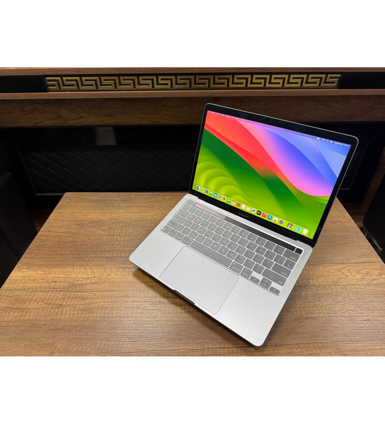 Apple MacBook Pro M2 8GB RAM 256GB SSD 13” Uzay Grisi Taşınabilir