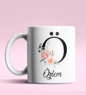 Kişiye Özel Ö Harfi Temalı Gül Tasarım Beyaz Renk Kupa