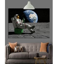 Ay Üzerinde Bira İçen Astronot Dekoratif Kanvas - Mdf Ahşap Tablo