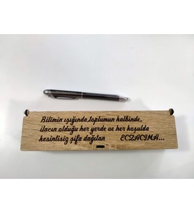 ECZACI İÇİN ÖZEL TASARIM KUTULU ve isim yazılı TÜKENMEZ KALEM