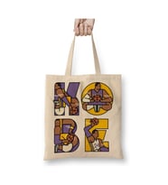 Kobe Bryant Tribute Typography Beyaz Bez Çanta Uzun Saplı Alışveriş Çantası Plaj Çantası