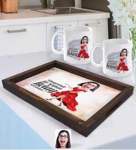 BK Gift Kişiye Özel Kadın Nihayetinde Karikatürlü Doğal Ahşap Tepsi ve 2’li Kupa Bardak Seti-1