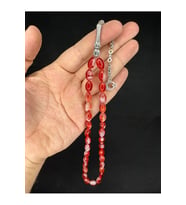 TOZ KEHRİBAR TESBİH KIRMIZI RENKLİ BEYZİ KESİM 10MMX6,5MM T-679